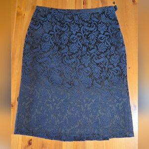 Charles Nolan Black On Black Damask Pencil Skirt With Romantic Pleating Size 10